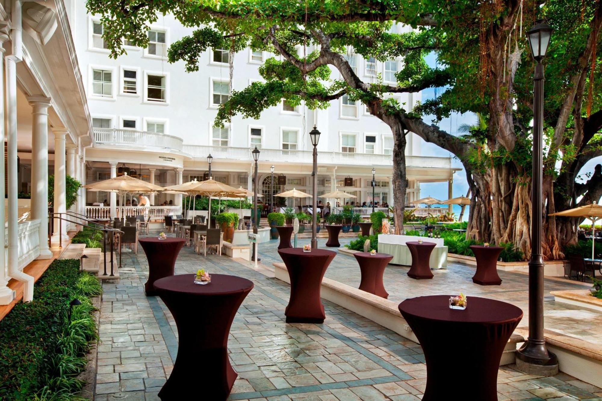 Moana Surfrider, A Westin Resort & Spa, Waikiki Beach Honolulu Exterior photo