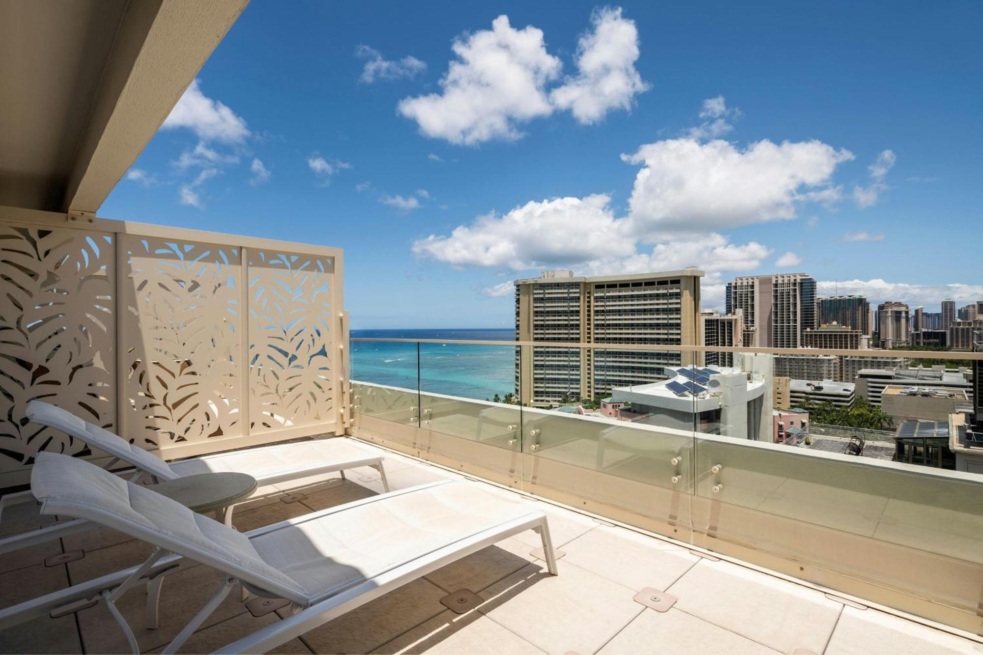 Moana Surfrider, A Westin Resort & Spa, Waikiki Beach Honolulu Exterior photo